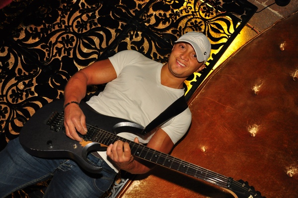 Taiga Batroun On Friday Night